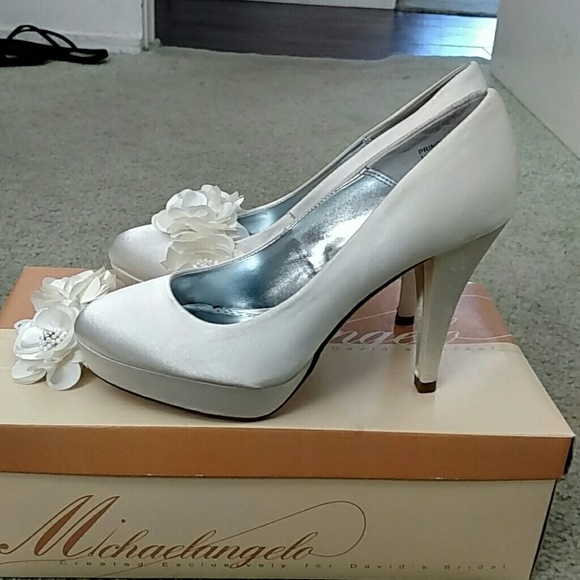 🎉Clearance🎉DB wedding shoes👠💍 - Picture 3 of 6